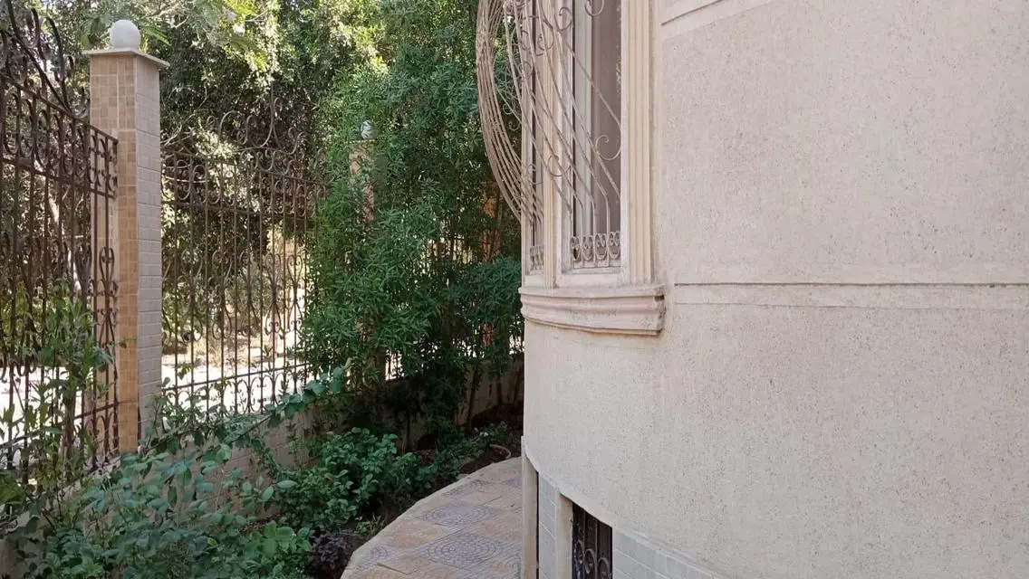 Luxurious Villa for Sale with Private Garden