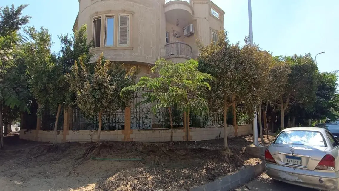 Luxurious Villa for Sale with Private Garden