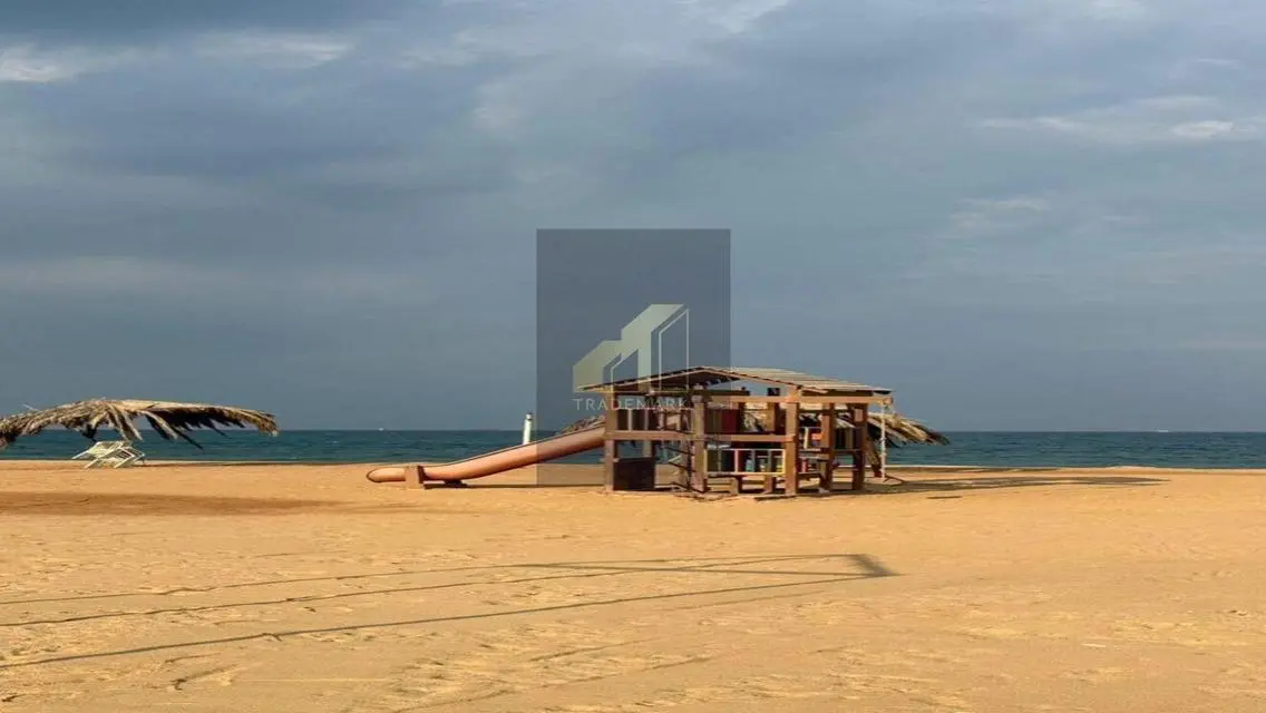 Luxury Apartment with Lake View - 140 sqm
