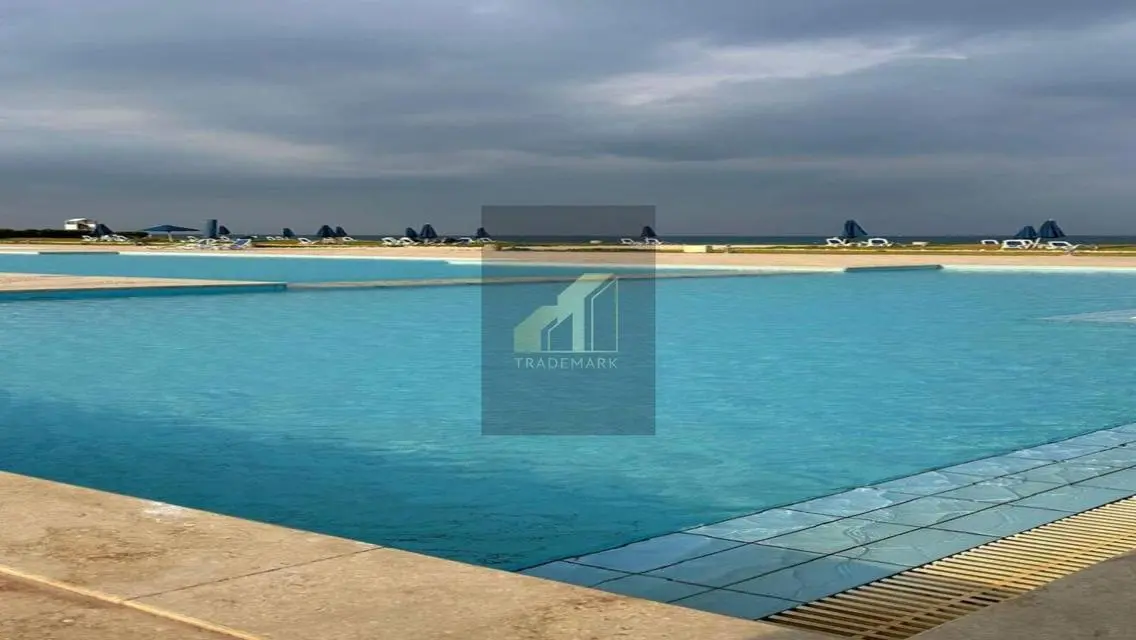 Luxury Apartment with Lake View - 140 sqm
