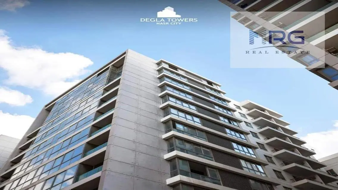 Luxury and Modernity in a Premium Apartment
