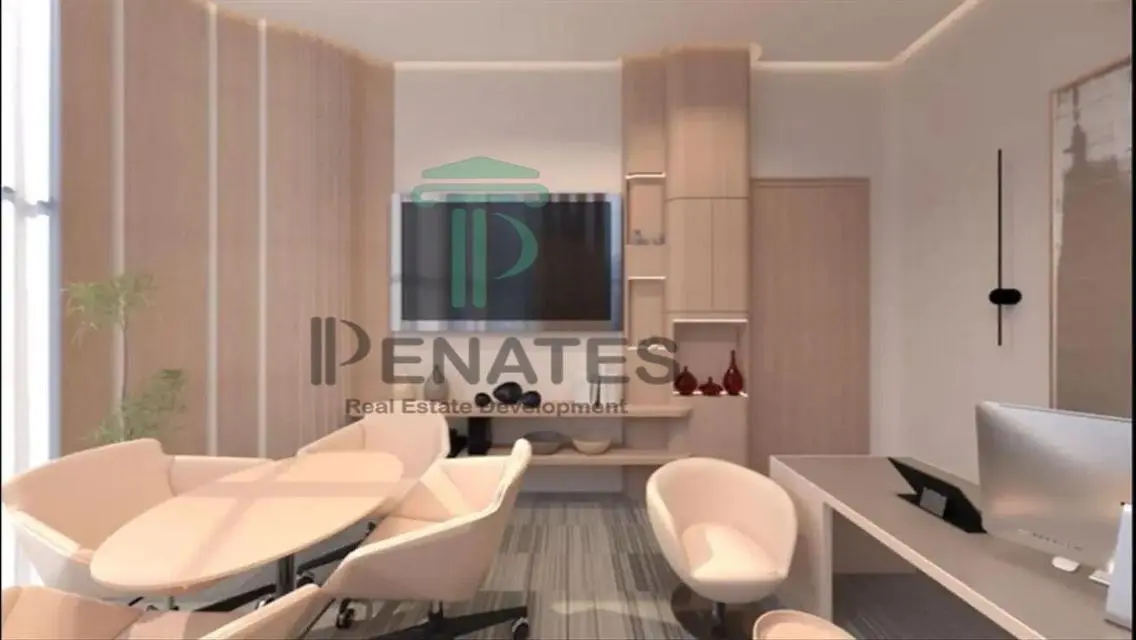 Comprehensive Commercial Space in a Strategic Location