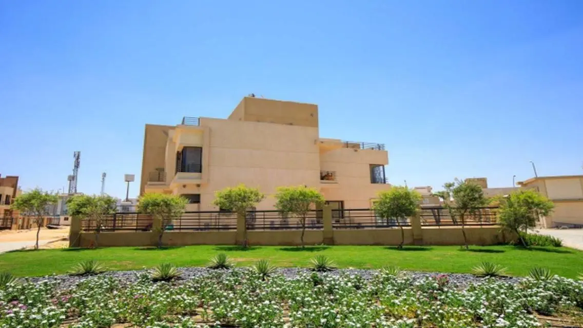 Luxury Apartment for Sale with Spacious Areas in Cairo