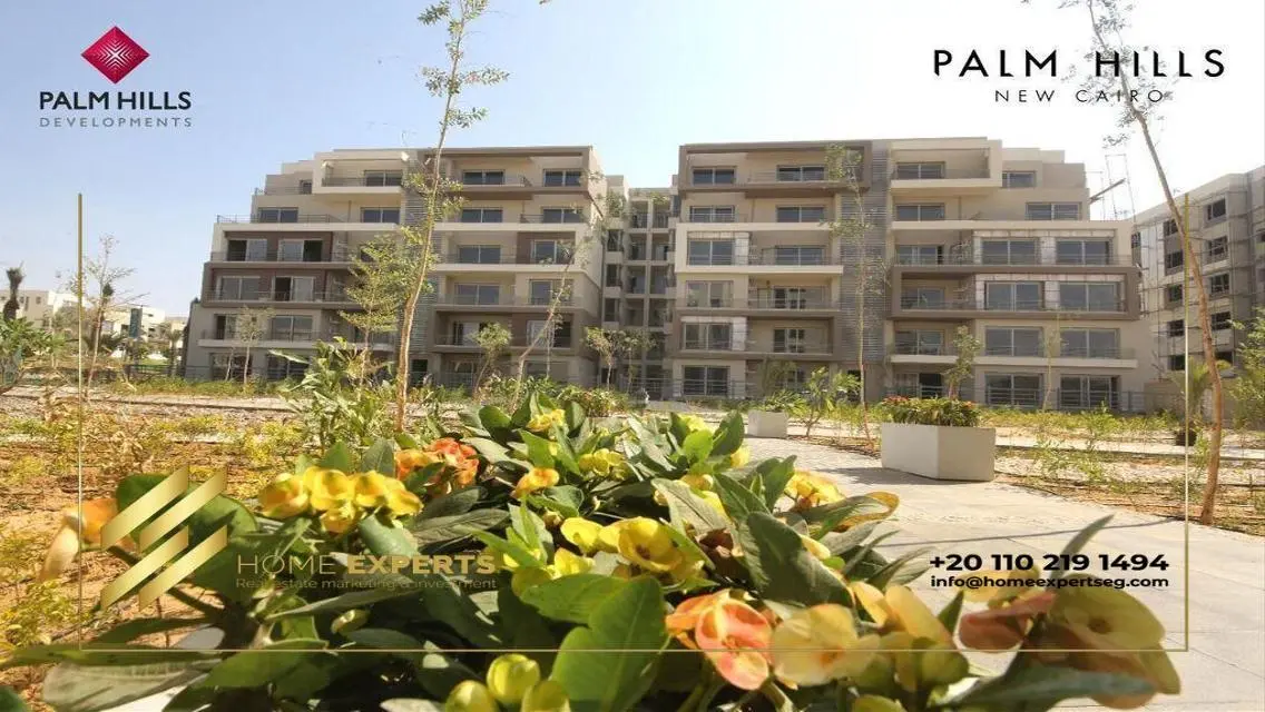 Luxurious Apartment with Spacious Terrace and Private Garden