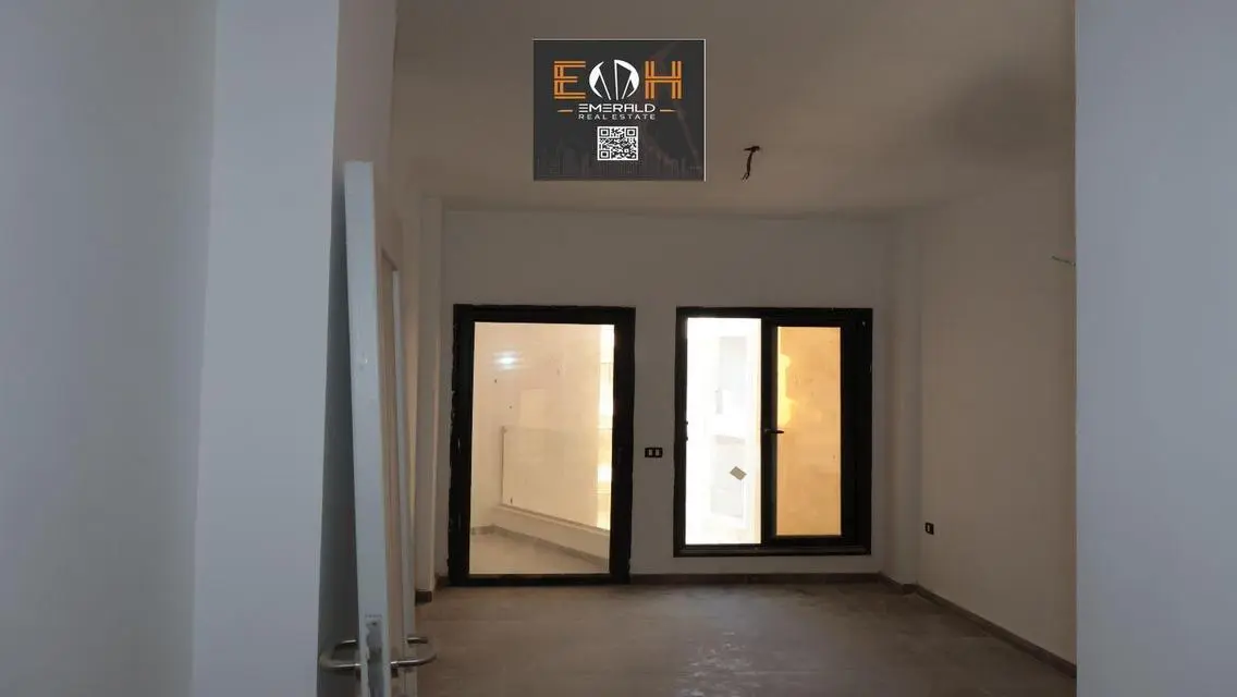 Luxury Apartment with 6000 sqm in the Heart of the City