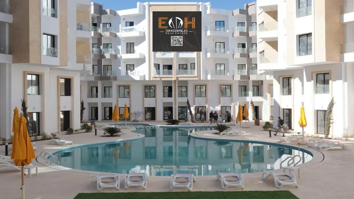 Luxury Apartment for Sale - 240 sqm in New Cairo