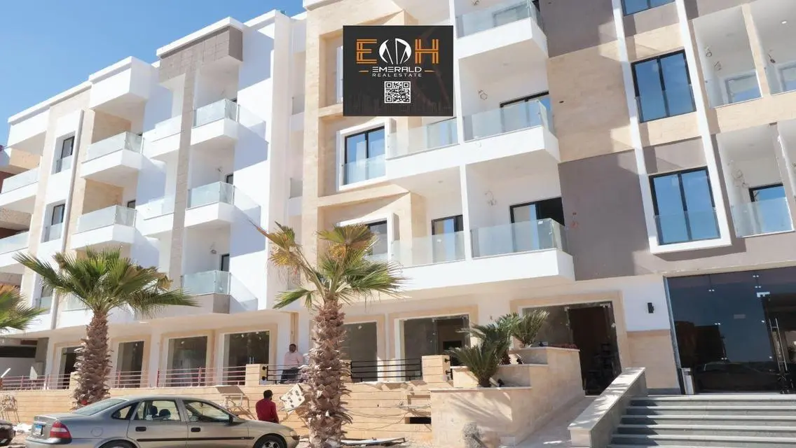 Luxury Apartment for Sale - 240 sqm in New Cairo