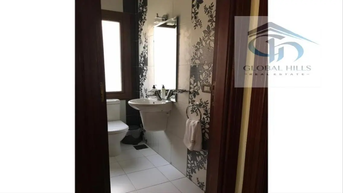 Apartment for Rent with Roof at Dreamland