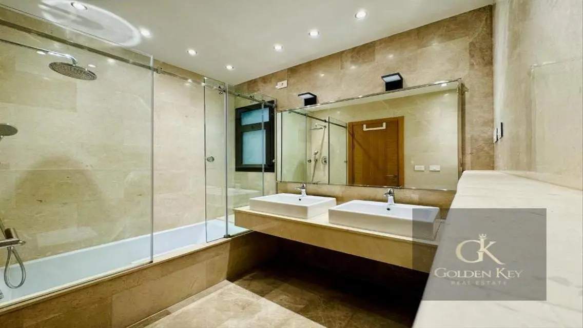 Luxury Apartment in New Cairo – 180 sqm