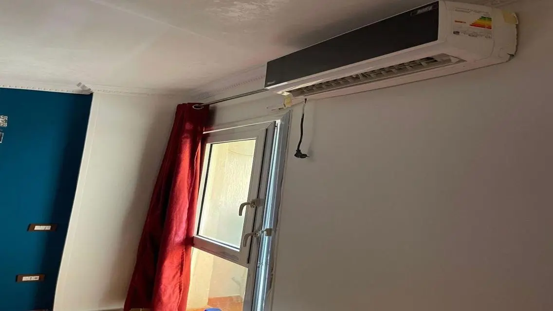 Luxury Apartment with Spacious Layout, Balcony, and Security