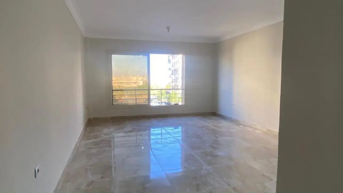 Luxury Apartment 200 sqm in the Heart of the City