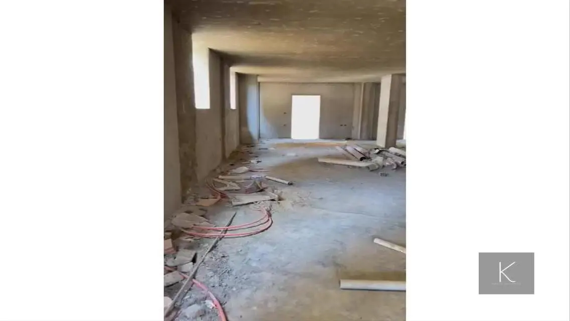 شقة فاخرة بمساحة متميزة وإطلالة رائعة