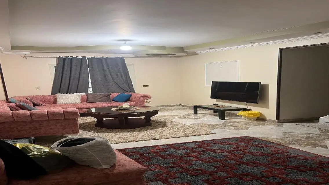شقة فاخرة للإيجار في قلب المدينة
