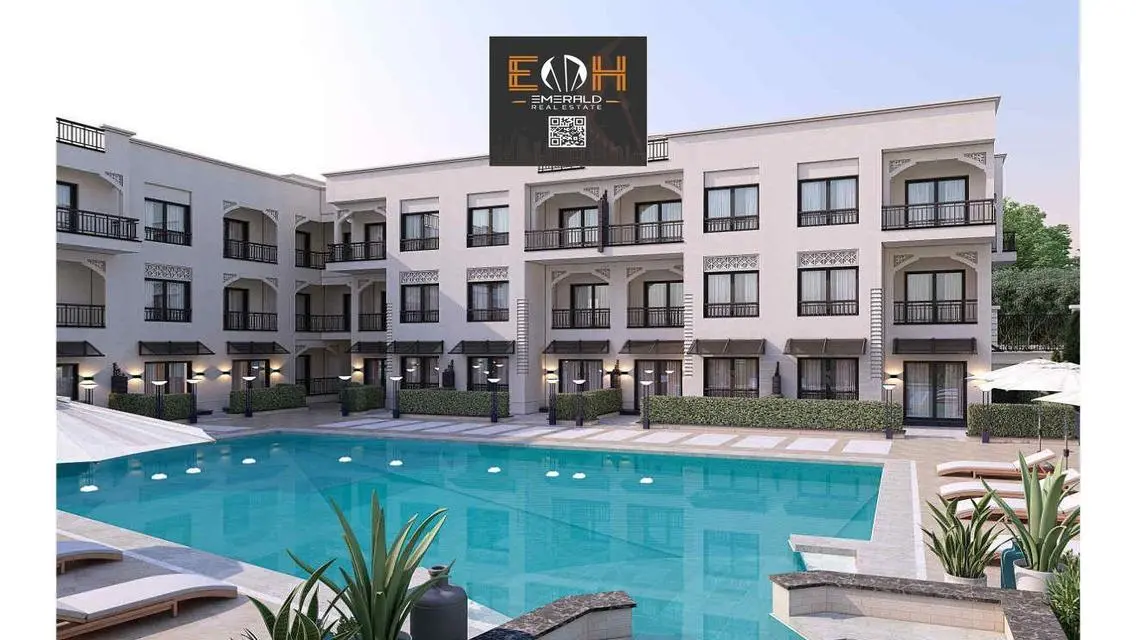 Luxury Apartment in Almaza