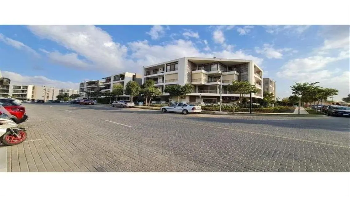 Luxurious Apartment at Kempinski with Shared Pool