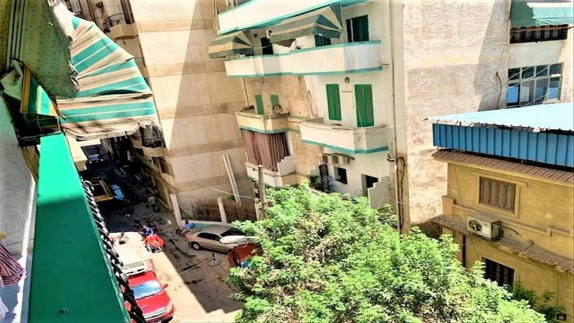 شقة فاخرة للبيع في موقع متميز