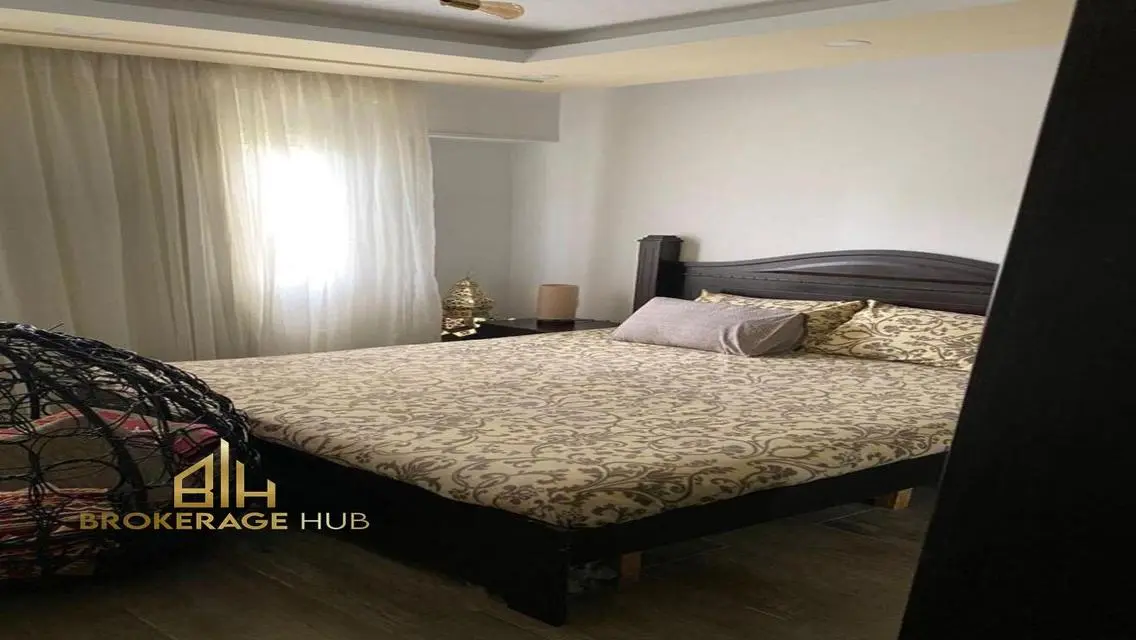 Stunning Apartment for Rent - Lake View