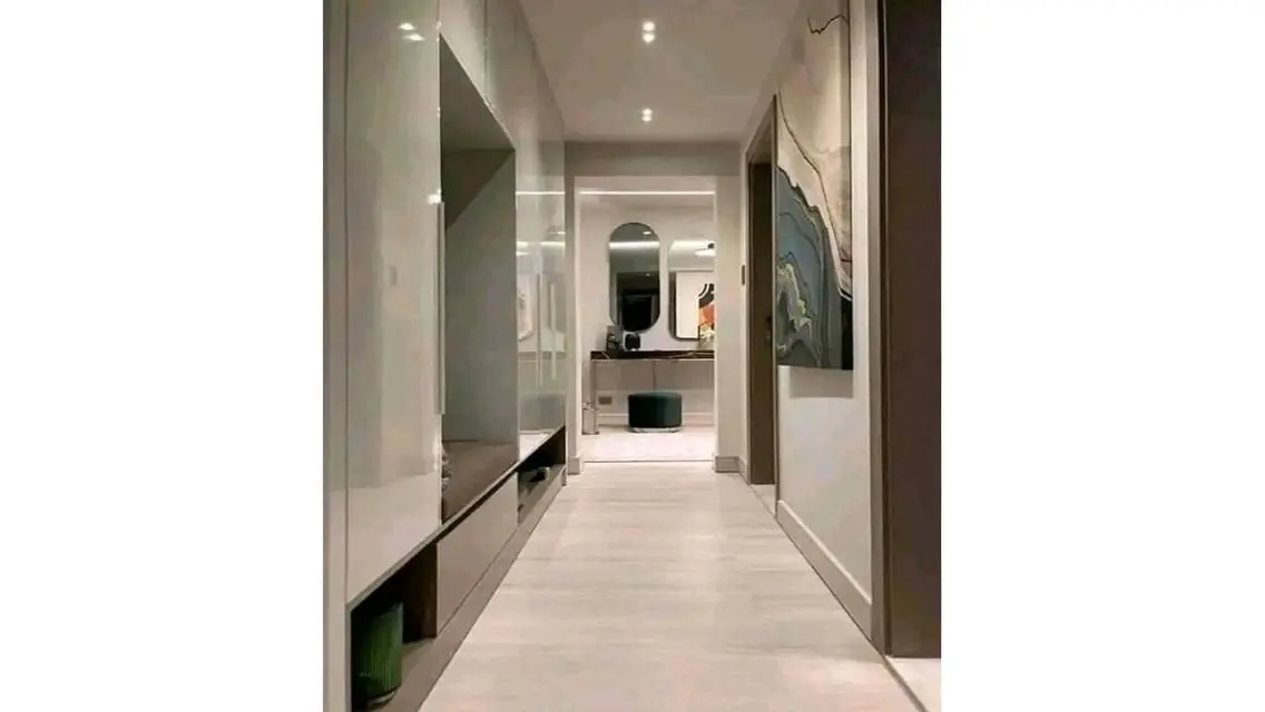 Luxury Apartment with Spacious Layout and Diverse Amenities