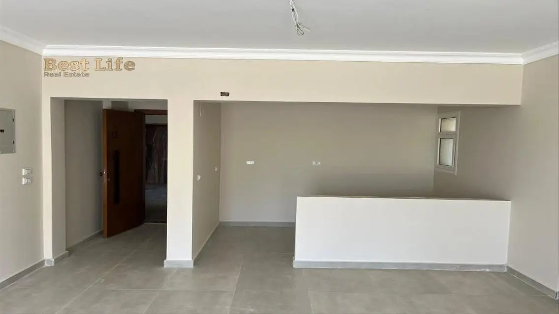 Luxury Villas for Rent Near Lagoon Beach