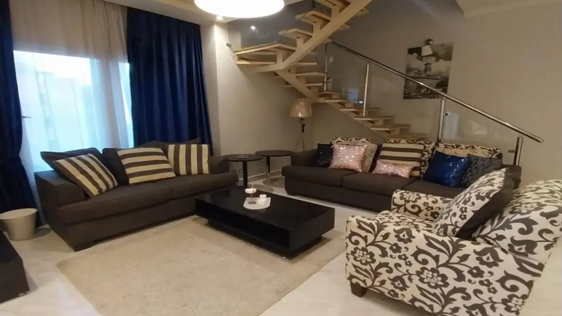 Luxury Villa with Private Garden and Pool in Attractive Area