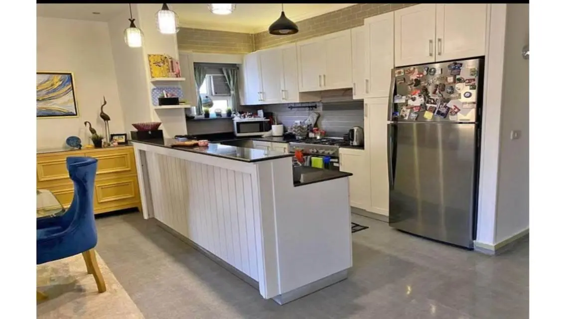 Luxurious Apartment with Pool and Full Amenities