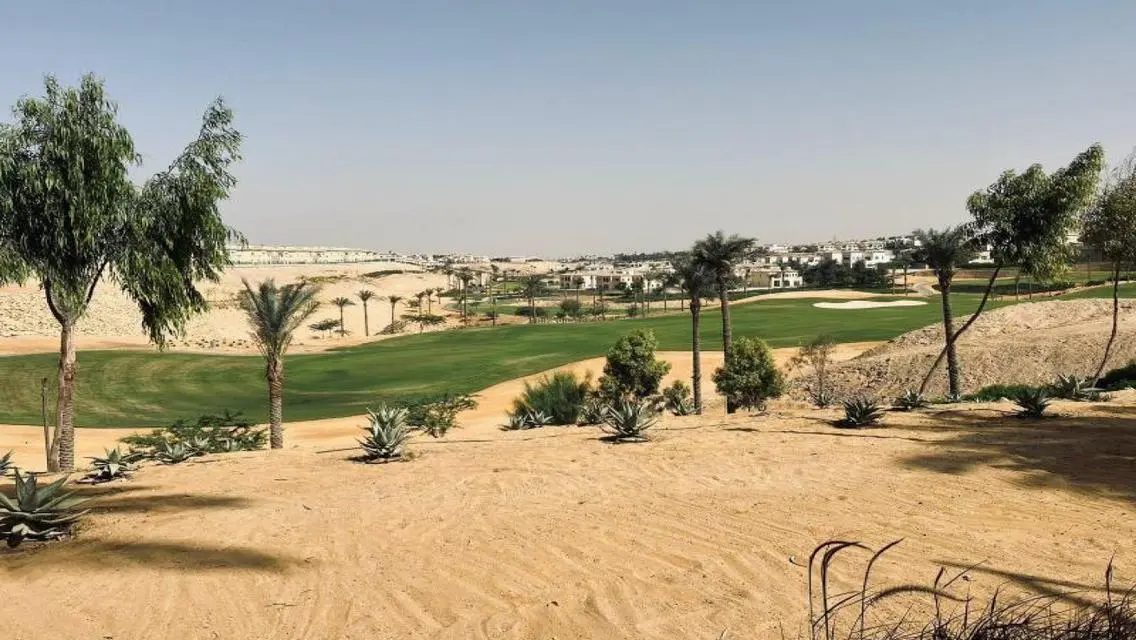 فيلا فاخرة للإيجار - تشطيبات متميزة مع جميع المرافق