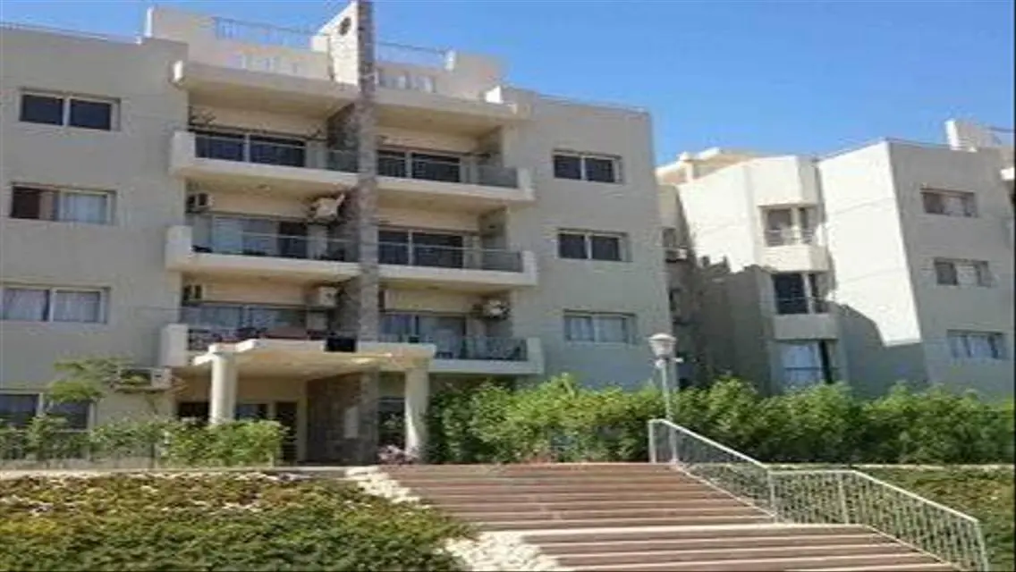 شقة فاخرة بإطلالة ساحرة على البحيرات