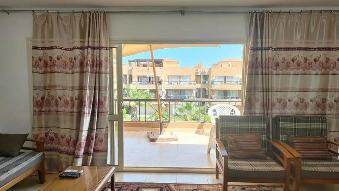 Luxury Apartment for Rent with Lake View