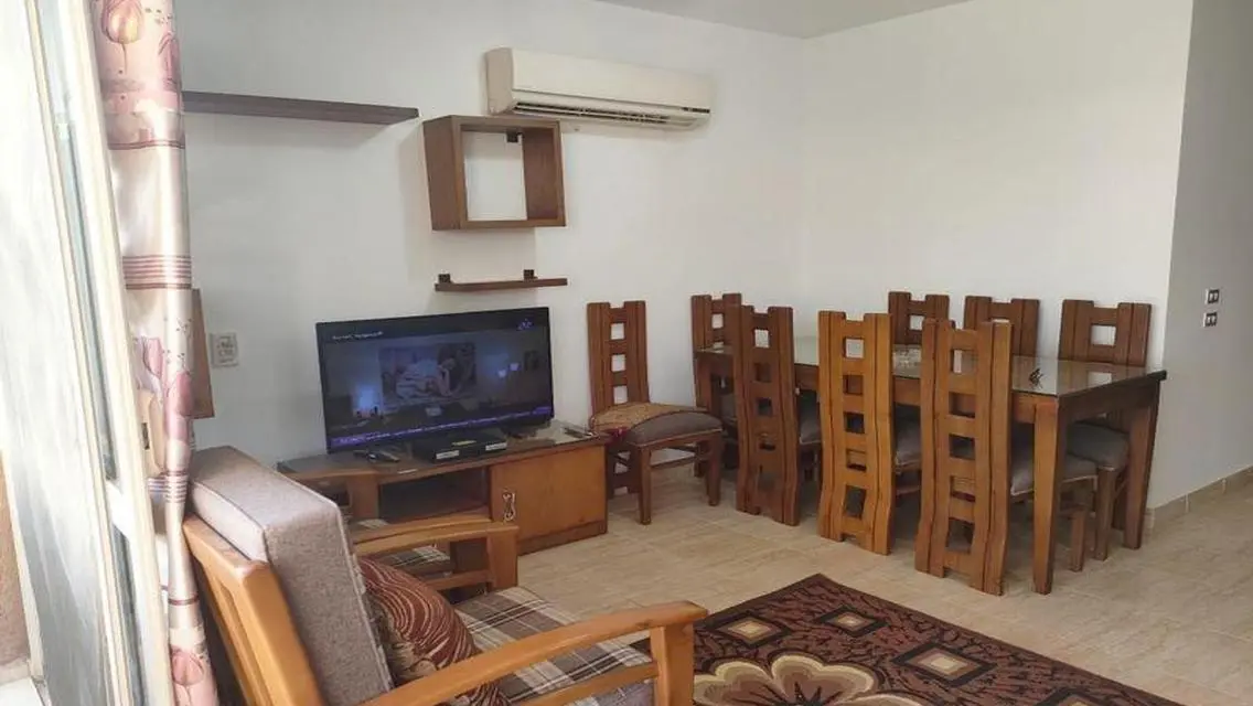 Luxury Apartment for Rent with Lake View