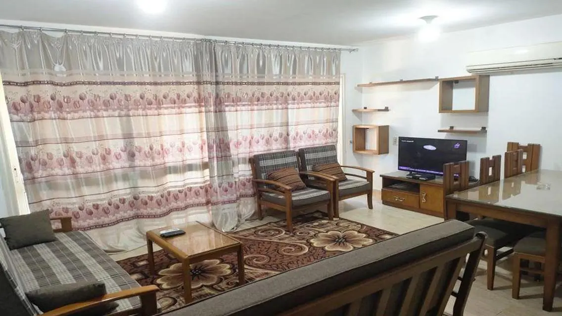 Luxury Apartment for Rent with Lake View