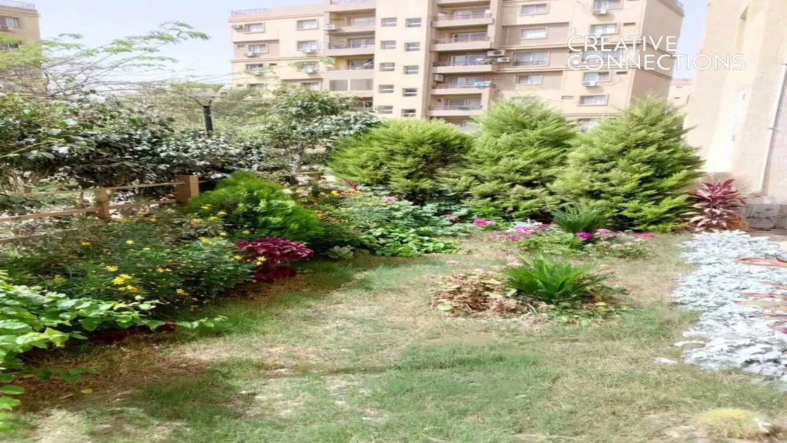 Luxury Apartment with Spacious Area in Prime Location