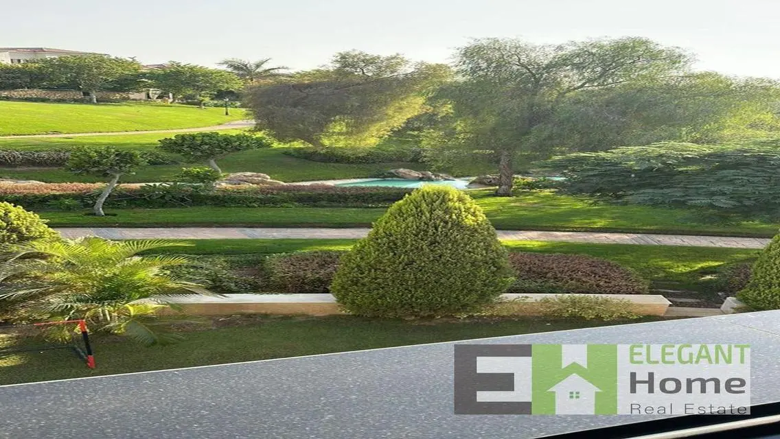Luxury Villa for Sale by the Lakes