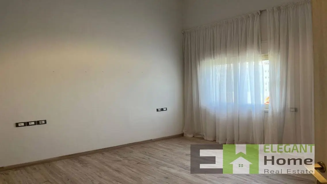 Luxury Villa for Sale on 7200 sqm with Garden and Shared Pool