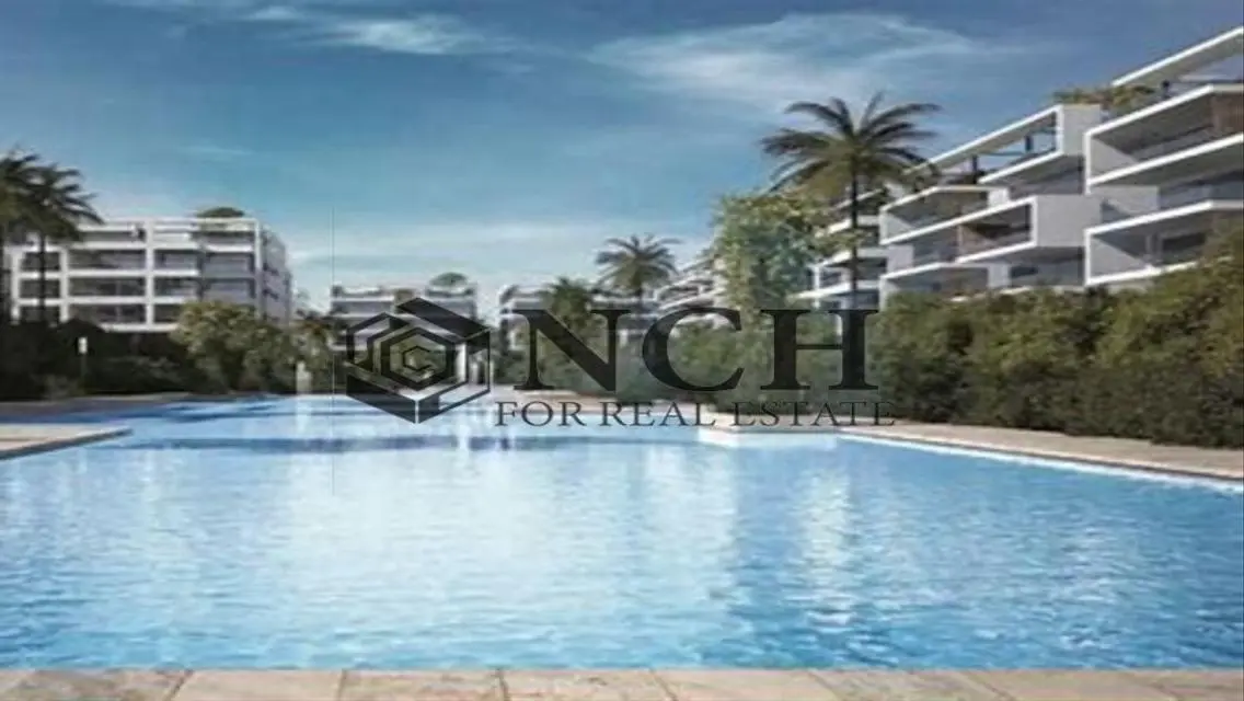 Luxury Villa for Sale with Varied Amenities