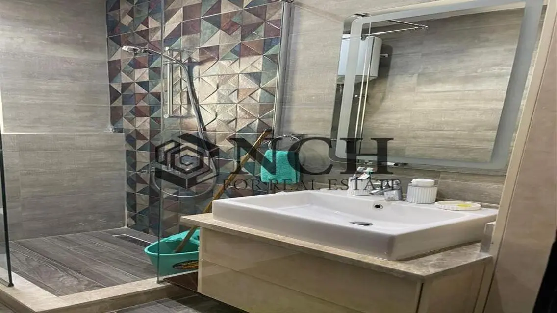 Luxury Villa for Sale with Varied Amenities