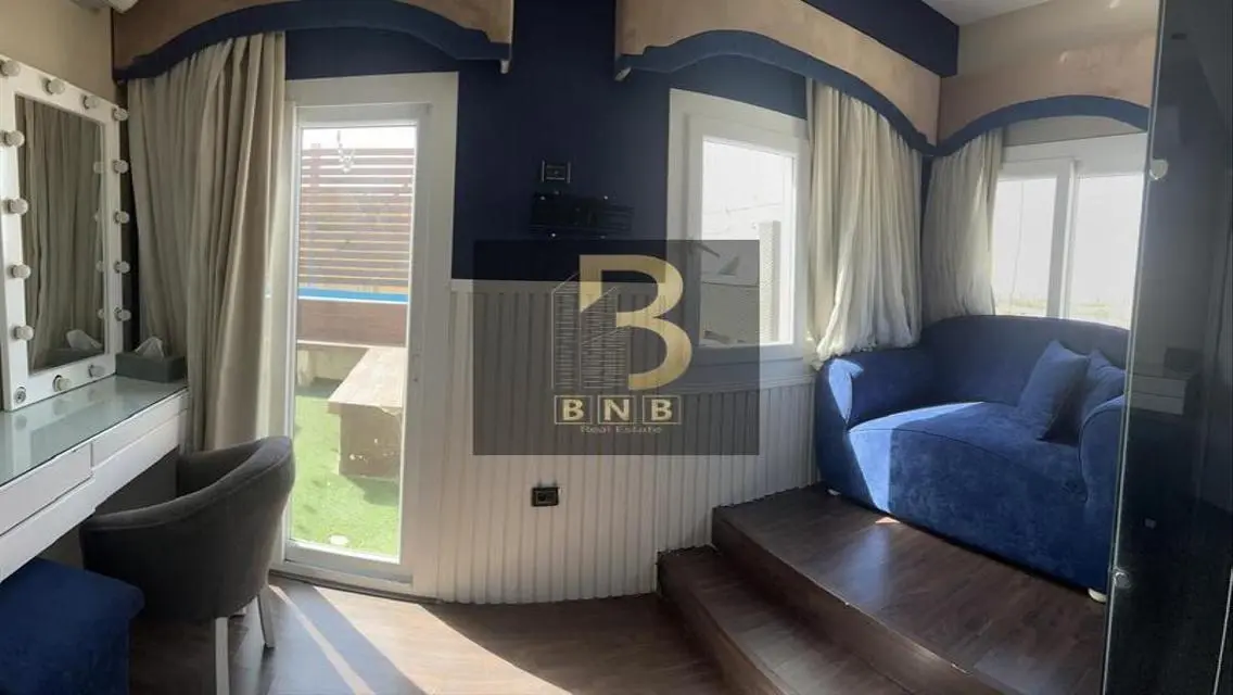 Luxury Apartment with Private Pool and Maid Room at 55 Seddek