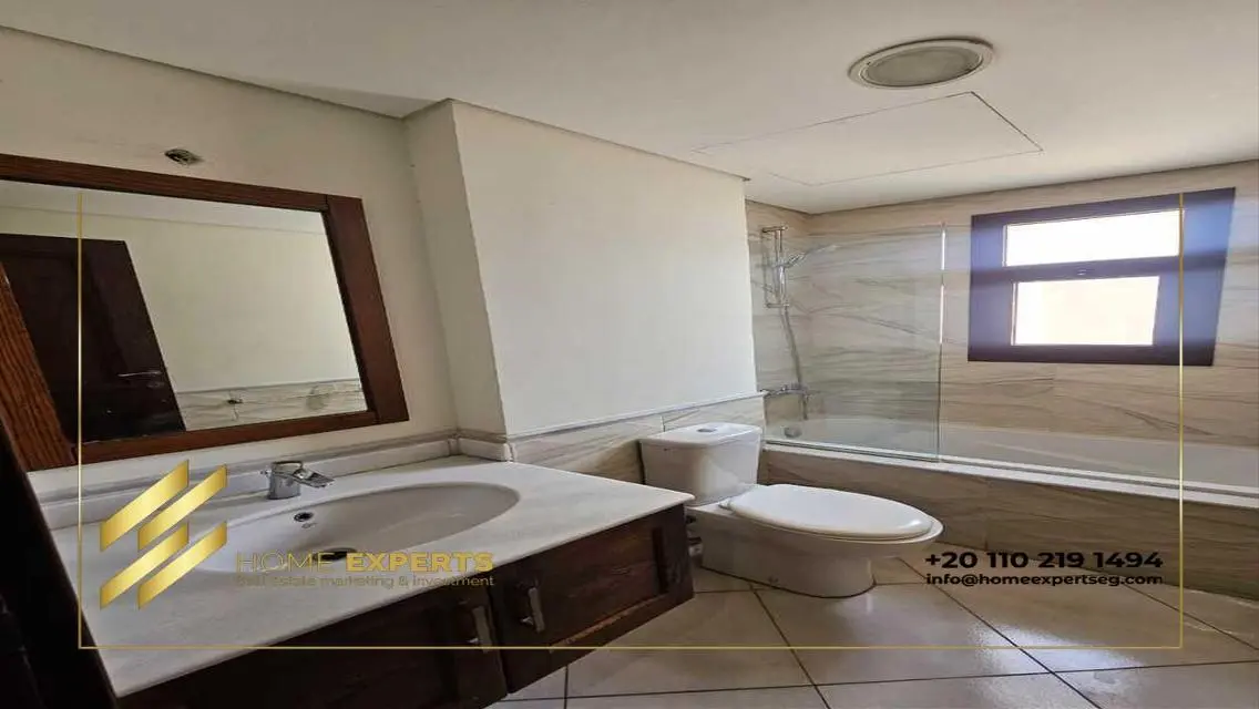 Stunning Home with Private Garden and Shared Pool