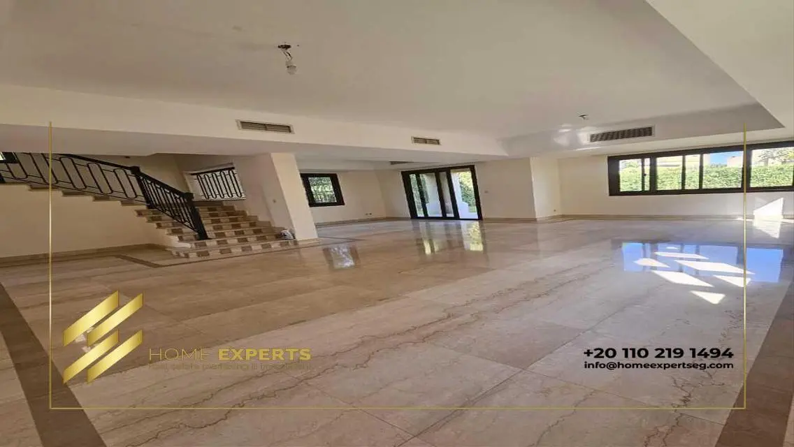 Stunning Home with Private Garden and Shared Pool