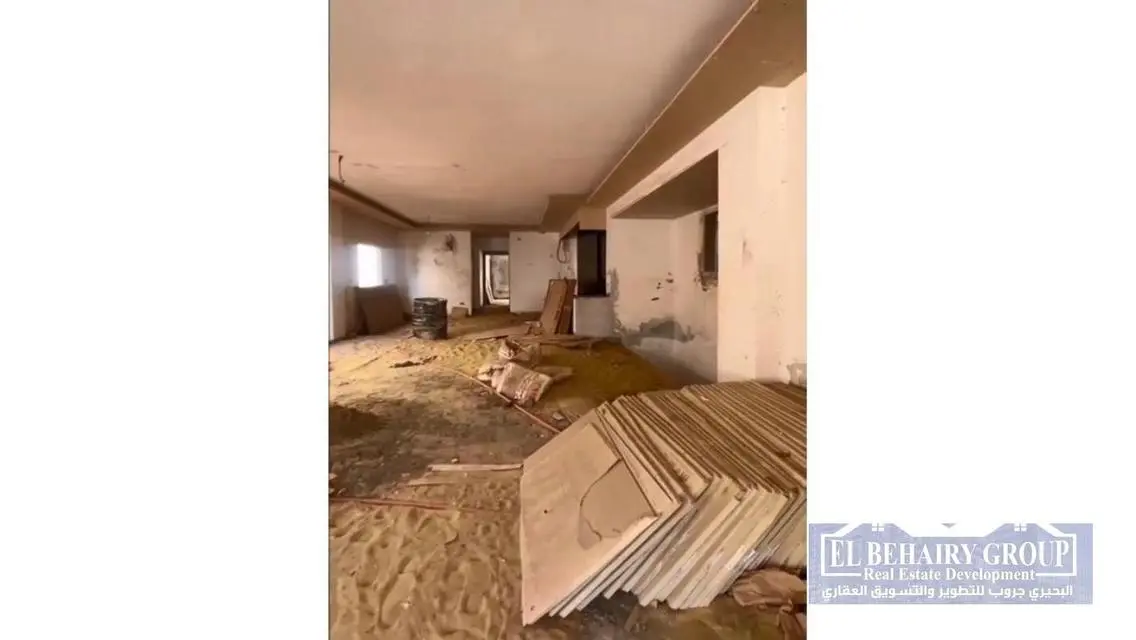 Luxury Apartment for Sale - 300 sqm in Prime Location