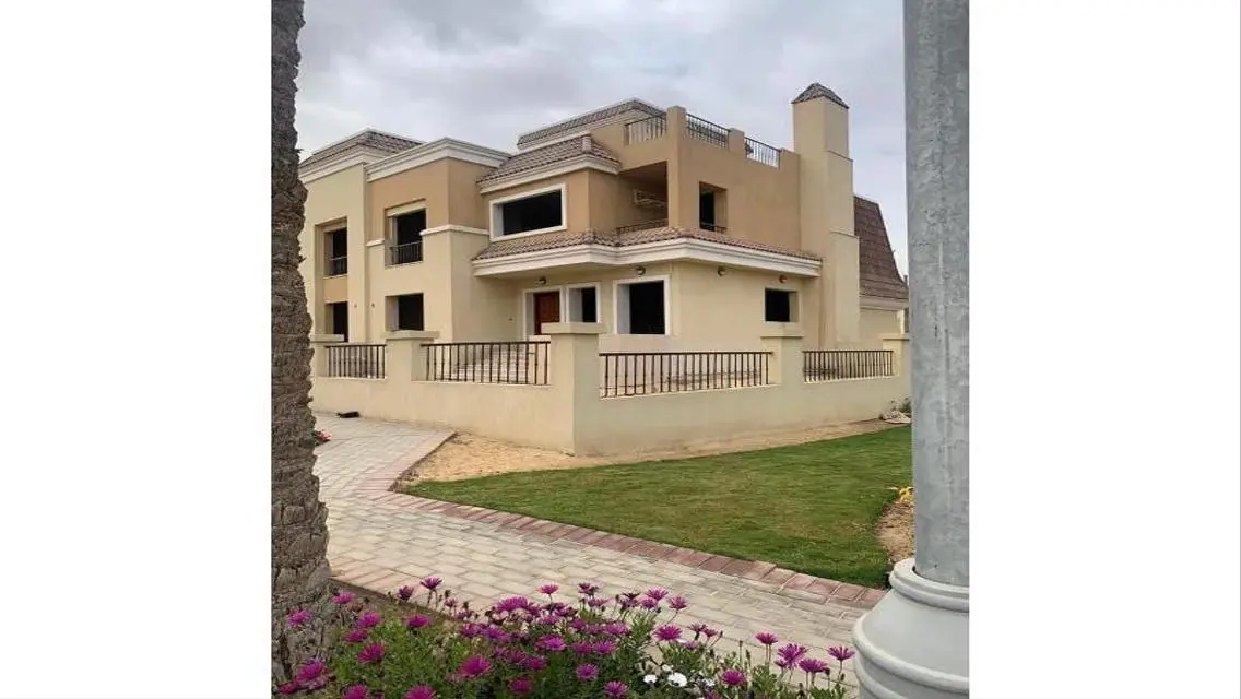 Luxury Villa with Lake View for Sale