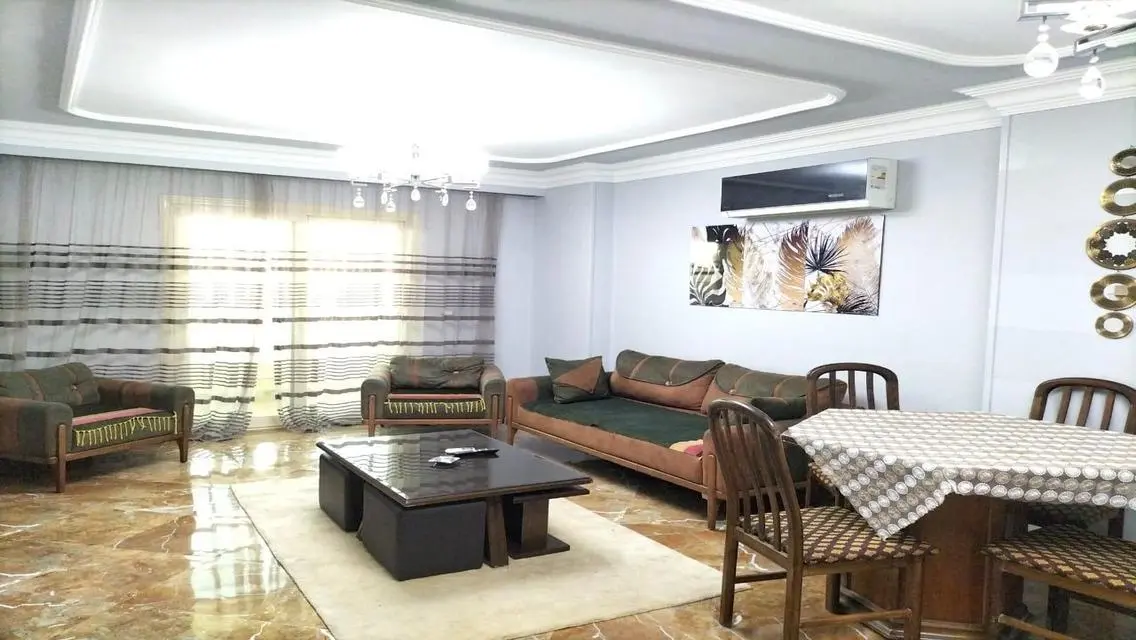 Spacious 180 sqm Apartment for Sale in a Prime Location