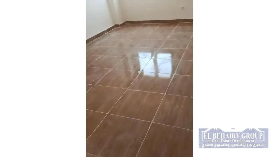 شقة فاخرة للبيع في موقع متميز