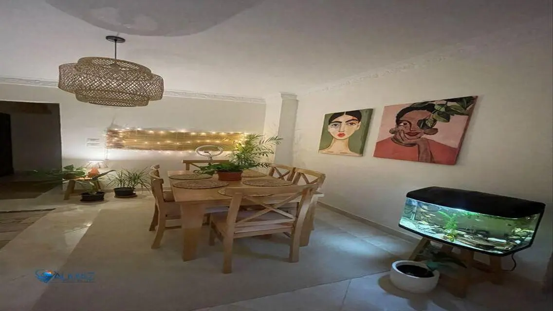 شقة مميزة للبيع - E8556-B-120-3-1-40
