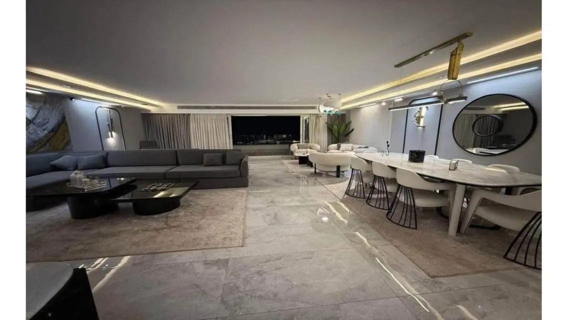 Luxury Villa for Sale with Lake View