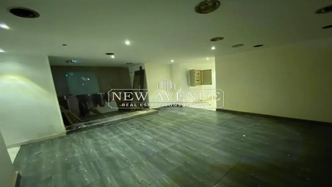 Premium Property with 780 sqm and Full Amenities
