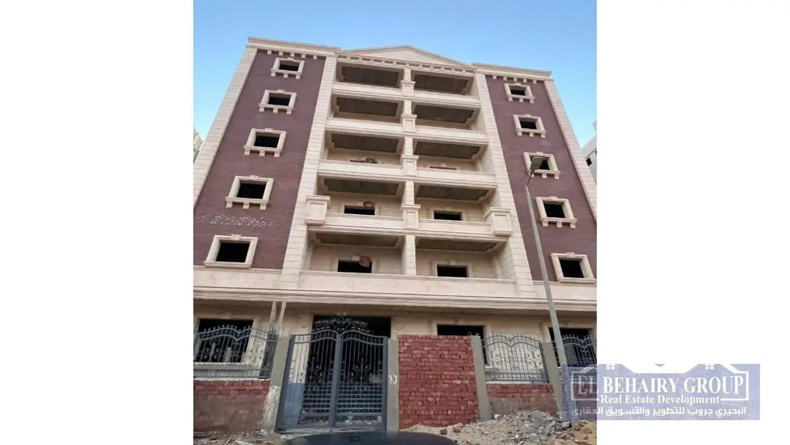 شقة رائعة للبيع بمساحة 240 متر