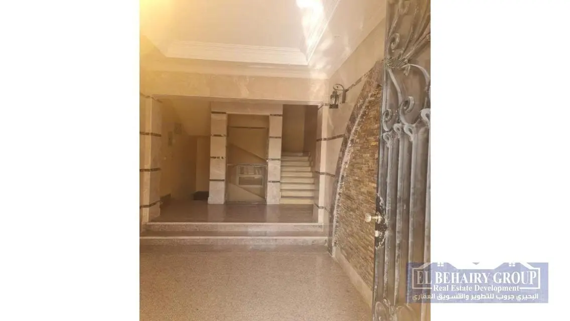 -5 عقار رائع بمساحة مضبوطة
