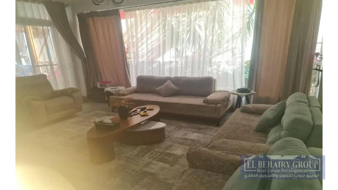 -5 عقار رائع بمساحة مضبوطة
