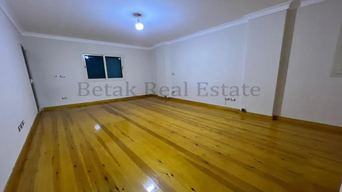 Luxury Apartment for Sale with Security and Balcony