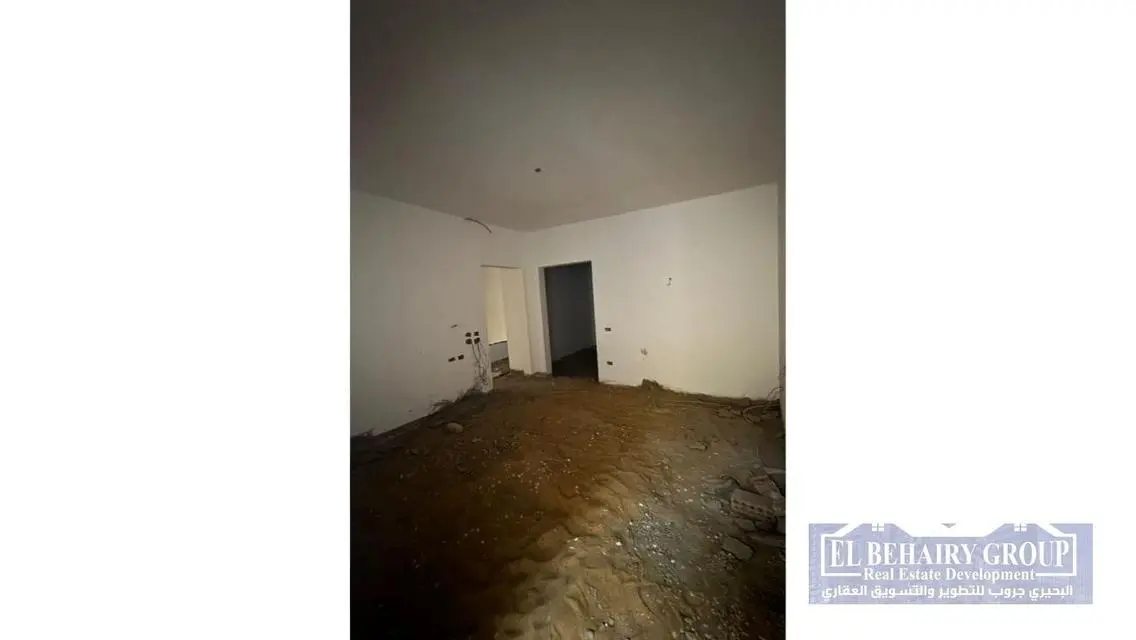 Luxury Apartment with Spacious Private Garden in the City Center